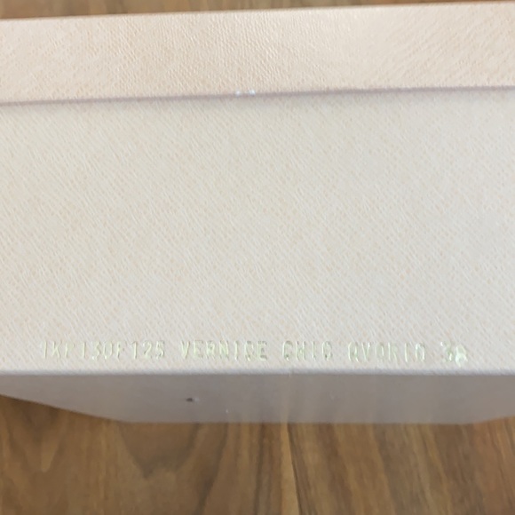 Prada  Stiletto Heels - Picture 9 of 9